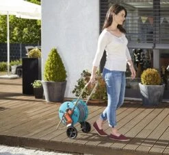 GARDENA - AquaRoll CleverRoll S Set Slangenwagen - Incl. 20 M Slang - Maximaal 40 M Opbergcapaciteit 24 GARDENA - AquaRoll CleverRoll S Set Slangenwagen - Incl. 20 M Slang - Maximaal 40 M Opbergcapaciteit -Tuingereedschap Winkel 1200x1096