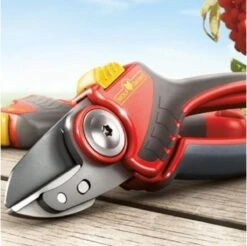 WOLF-Garten Snoeischaar "Premium Plus" RS 4000 - Aambeeld - Max. Knipdiameter 25 Mm - Links- En Rechtshandige - Softinleg Handgreep - Snijhoek 30° - Voor Grote Handen - Vervangbare Messen En Aambeeld 13 WOLF-Garten Snoeischaar "Premium Plus" RS 4000 - Aambeeld - Max. Knipdiameter 25 Mm - Links- En Rechtshandige - Softinleg Handgreep - Snijhoek 30° - Voor Grote Handen - Vervangbare Messen En Aambeeld -Tuingereedschap Winkel 1200x1193