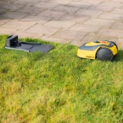 Powerplus POWXG6305 Robotmaaier - 18V - Voor Gazons Tot Ca. 500m² - Maaibreedte 180mm - Incl. Laadstation En Accessoires -Tuingereedschap Winkel 1200x1200 1053