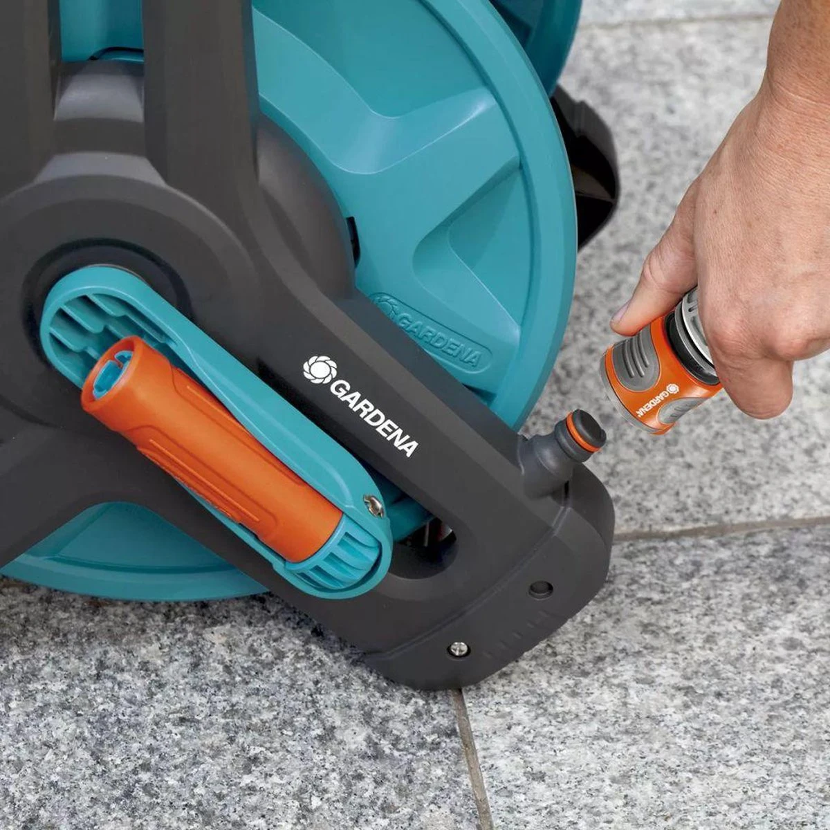 GARDENA Classic Slanghouder 50 - Geschikt Voor 50 M Ø13 Mm / 40 M Ø15 Mm / 30 M Ø19 Mm Slang 7 GARDENA Classic Slanghouder 50 - Geschikt Voor 50 M Ø13 Mm / 40 M Ø15 Mm / 30 M Ø19 Mm Slang - Afbeelding 5