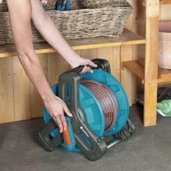 GARDENA Classic Slanghouder 50 - Geschikt Voor 50 M Ø13 Mm / 40 M Ø15 Mm / 30 M Ø19 Mm Slang 20 GARDENA Classic Slanghouder 50 - Geschikt Voor 50 M Ø13 Mm / 40 M Ø15 Mm / 30 M Ø19 Mm Slang -Tuingereedschap Winkel 1200x1200 497