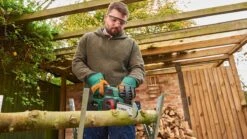 Bosch UniversalChain 18 Kettingzaag - Met 18 V Accu En Lader -Tuingereedschap Winkel 1200x674 5