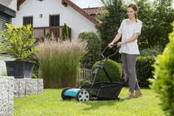 GARDENA Kooimesmaaier 330 Grasmaaier - Maaibreedte 33 Cm - Gazons Tot Ca. 150 M² 23 GARDENA Kooimesmaaier 330 Grasmaaier - Maaibreedte 33 Cm - Gazons Tot Ca. 150 M² -Tuingereedschap Winkel 1200x799 153