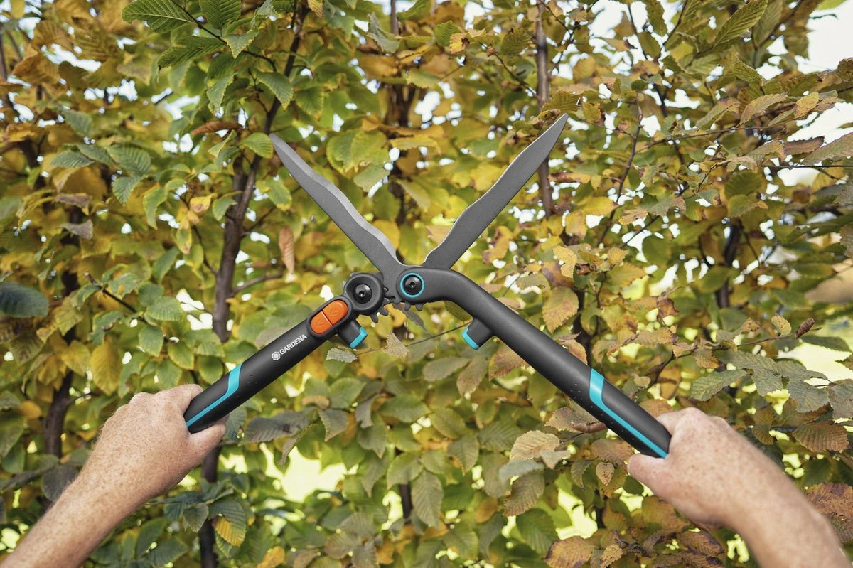 GARDENA - 2 In 1 EnergyCut Heggenschaar - 2.5x Meer Kracht - Totale Lengte 60 Cm 10 GARDENA - 2 In 1 EnergyCut Heggenschaar - 2.5x Meer Kracht - Totale Lengte 60 Cm - Afbeelding 8