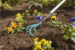 GARDENA Combisysteem Krabber Cultivatior - Werkbreedte 9 Cm - Aanbevolen Steellengte 130 Cm -Tuingereedschap Winkel 1200x800 123