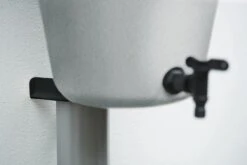 Elho Green Basics Rain Catcher 33 - Regenton Voor Balkonbuiten - Ø 33.5 X H 73.5 Cm - Grijs/Living Concrete -Tuingereedschap Winkel 1200x800 180