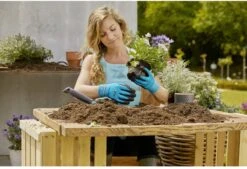 Gardena Plant- En Bodem Handschoen - Maat: M 22 Gardena Plant- En Bodem Handschoen - Maat: M -Tuingereedschap Winkel 1200x823 5