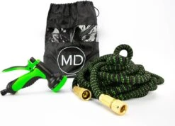 MD-Goods ® Super Sterk Uitrekbare Tuinslang Tot 30 Meter + GRATIS Tas En Koppelstuk - Tuinsproeier - Tuin Besproeien - Waterslang - Sproeikop - Groen - Flexibel Elastisch -Tuingereedschap Winkel 1200x865 2