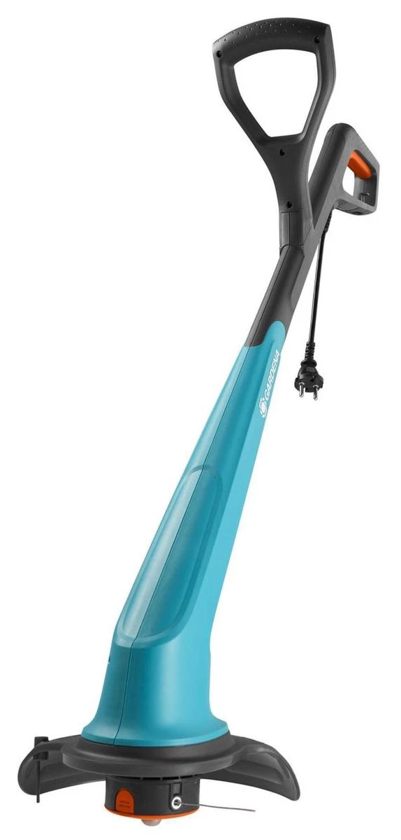 GARDENA - SmallCut Trimmer 300/23 - Grastrimmer (gemotoriseerd) - 300W - Maaibreedte 23 Cm 2 GARDENA - SmallCut Trimmer 300/23 - Grastrimmer (gemotoriseerd) - 300W - Maaibreedte 23 Cm