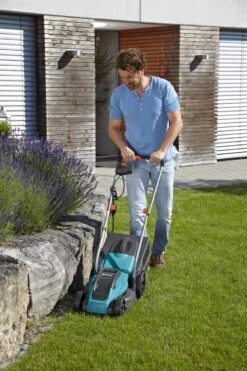 GARDENA - Powermax 32 - Grasmaaier (gemotoriseerd) - Maaibreedte 32 Cm - Gazons Tot 200 M2 -Tuingereedschap Winkel 799x1200 63