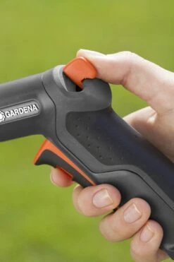 GARDENA - Premium Multifunctionele Broeskop - Exclusief Verlengsteel -Tuingereedschap Winkel 800x1200 55