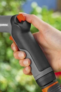 GARDENA - Classic Reinigingspistool - Spuitpistool - Traploos Instelbaar -Tuingereedschap Winkel 800x1200 60