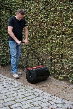 Kreator KRTGR9101 Tuinwals - 50 Cm Werkbreedte 12 Kreator KRTGR9101 Tuinwals - 50 Cm Werkbreedte -Tuingereedschap Winkel 803x1200 6