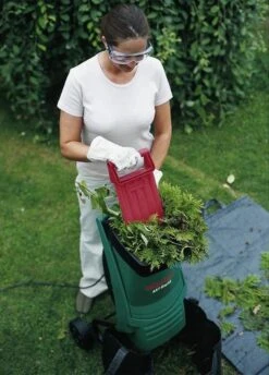 Bosch AXT Rapid 2200 Hakselaar - 2200 W - 90 Kg/u -Tuingereedschap Winkel 862x1200 1