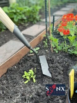 Synx Tools Rechte Schoffel 16cm Gesmeed - Schoffels / Onkruidverwijderaar - Schoffel Met Steel - 170 Cm Steel Met Hilt - Hark - Onkruidbestrijding -Tuingereedschap Winkel 899x1200 1